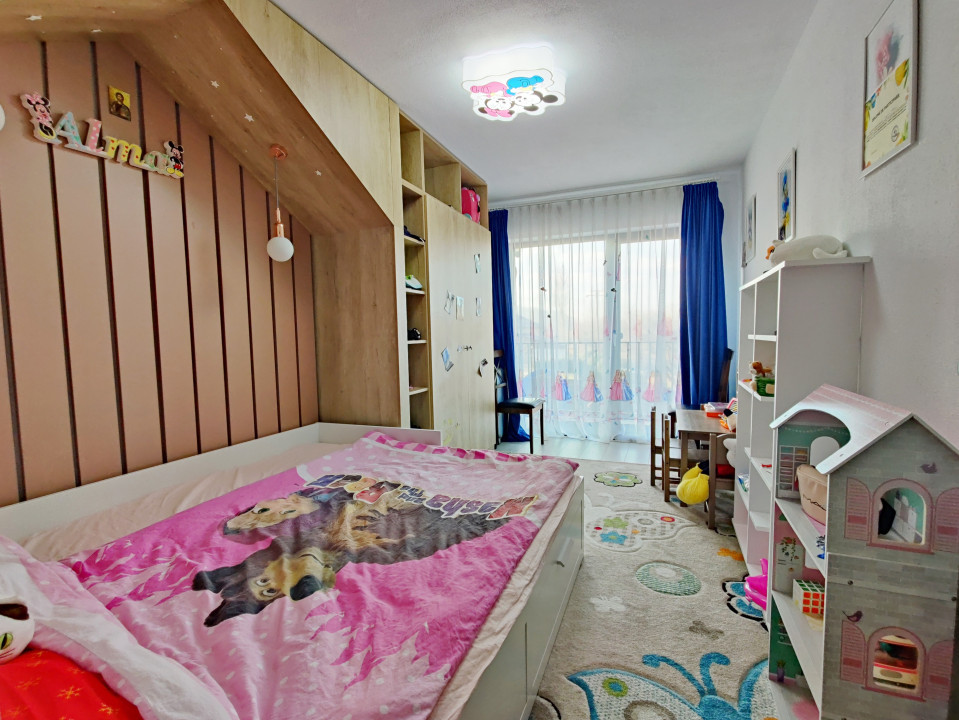 COMISION 0% Casa moderna/5 camere/terasa/garaj/318 mp teren/Selimbar 