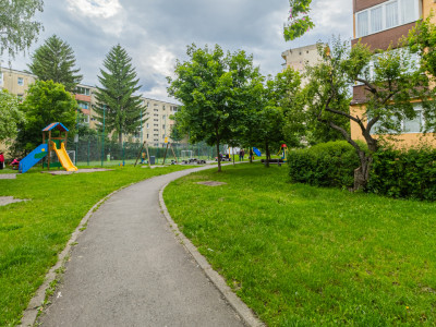 Garsoniera Decomandata si spatioasa I Etaj 1 din 4 - Astra