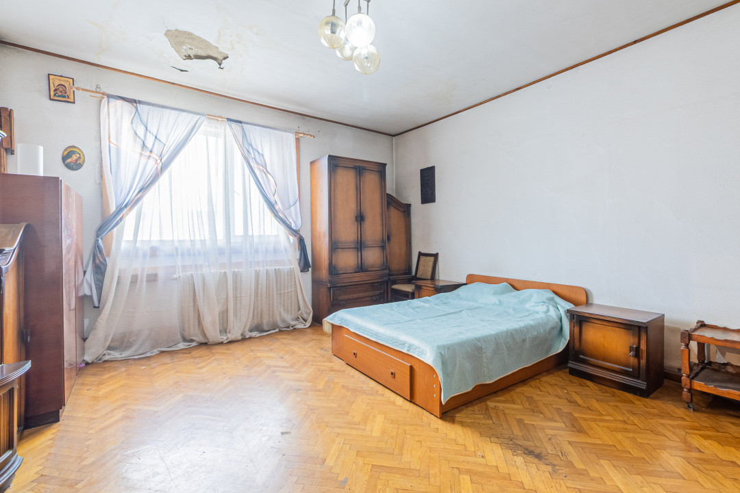 Casă individuala de 4 camere, oportunitate de investiție, Str.Plevnei