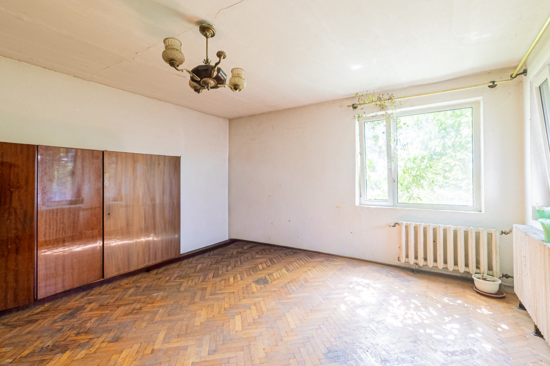 Casă individuala de 4 camere, oportunitate de investiție, Str.Plevnei