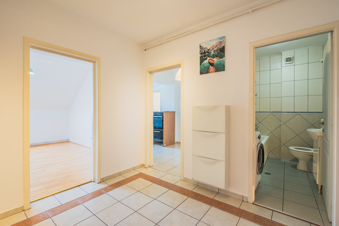 Apartament de vânzare cu 2 camere - Cartierul Ștrand - Priveliște la munți