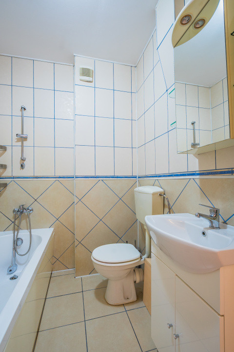 Apartament de vânzare cu 2 camere - Cartierul Ștrand - Priveliște la munți