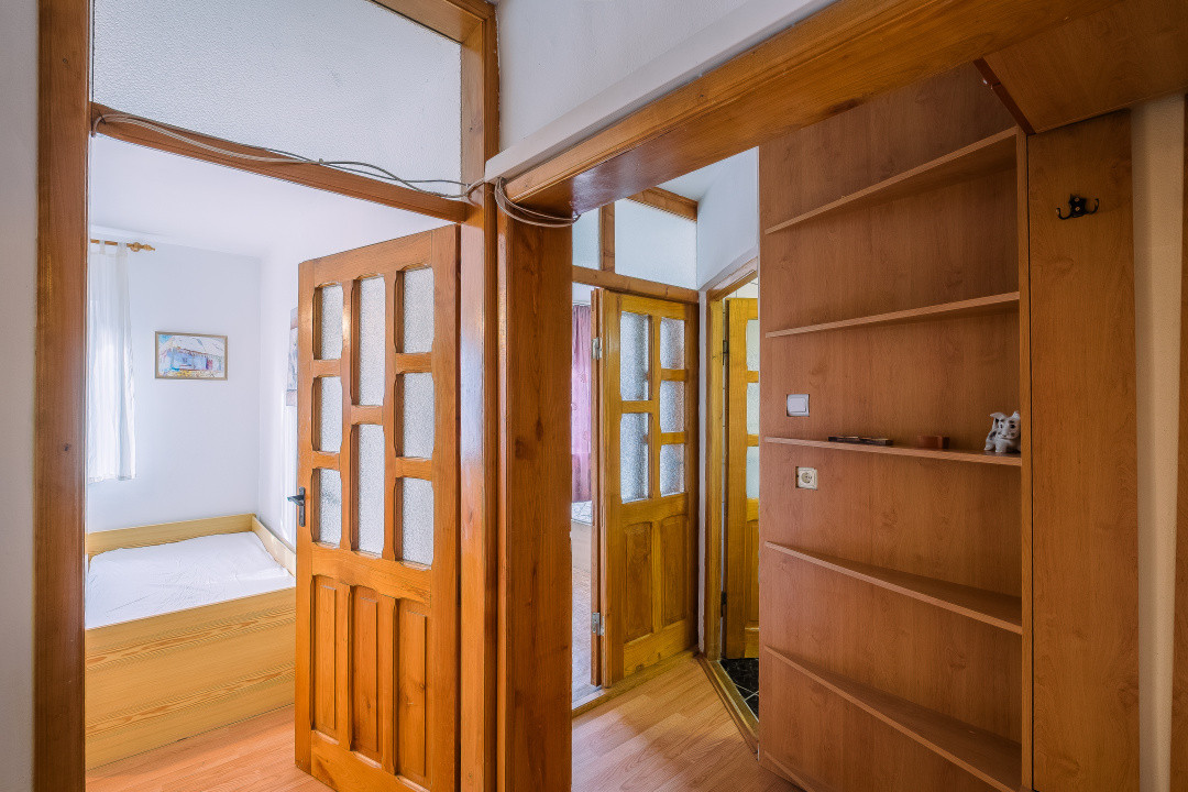 Apartament 3 camere  Etaj 5/8  73 mpu Str. Lungă Sibiu 