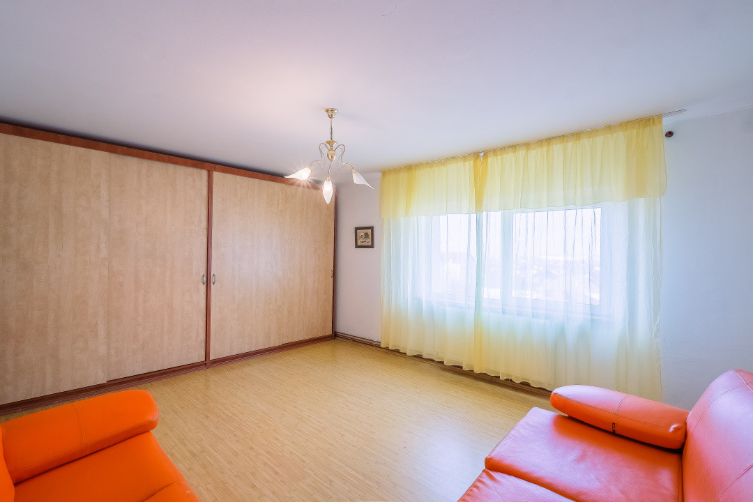 Apartament 3 camere  Etaj 5/8  73 mpu Str. Lungă Sibiu 