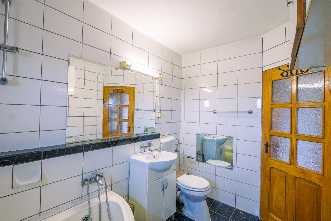 Apartament 3 camere  Etaj 5/8  73 mpu Str. Lungă Sibiu 