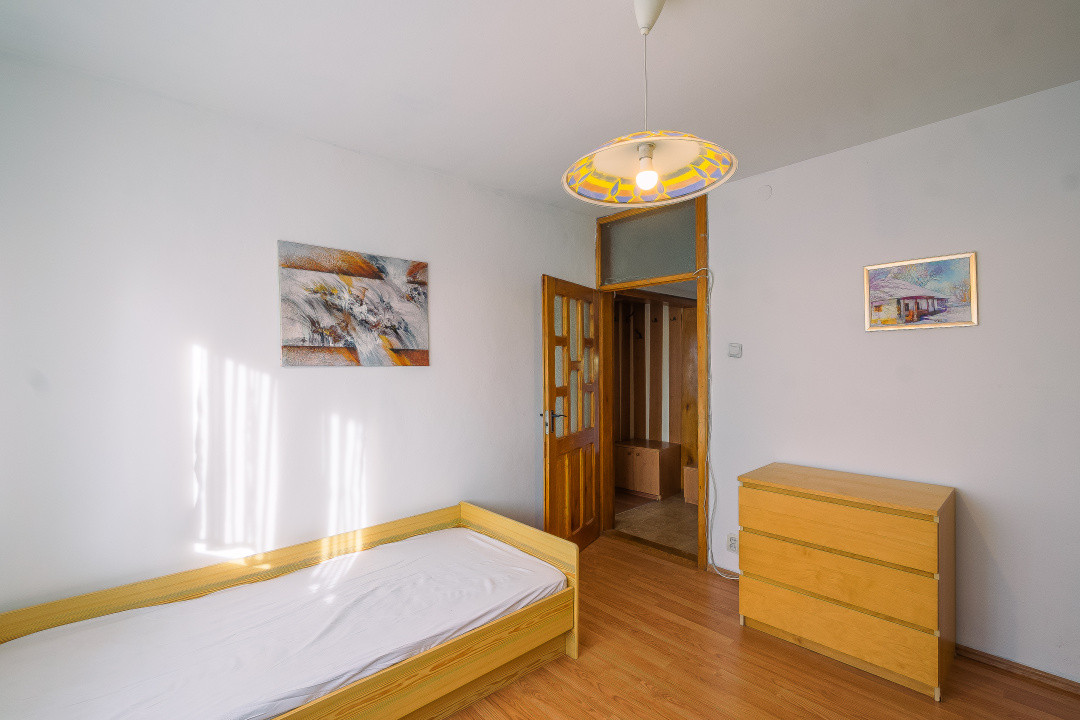 Apartament 3 camere  Etaj 5/8  73 mpu Str. Lungă Sibiu 