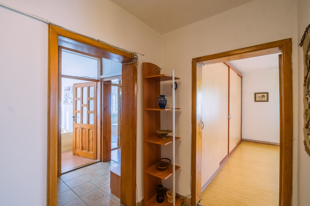 Apartament 3 camere  Etaj 5/8  73 mpu Str. Lungă Sibiu 