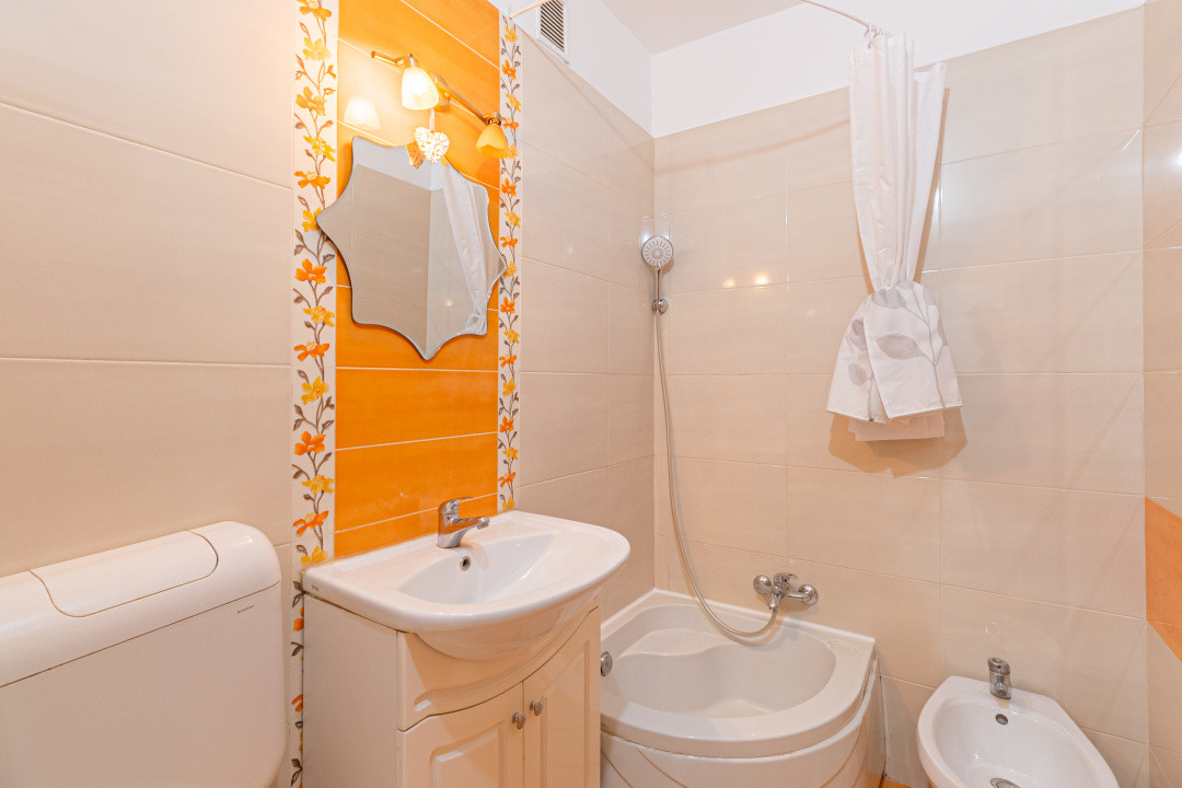 Apartament 2 camere, renovat, str Armoniei , comision 0%