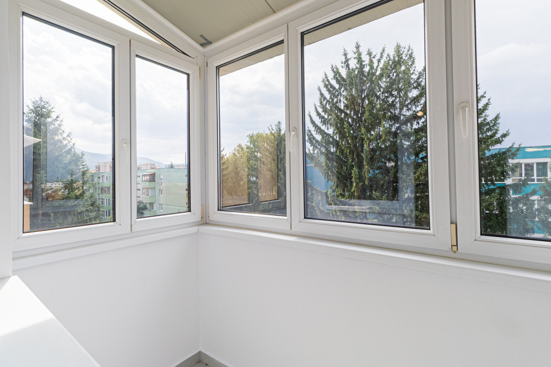 Apartament 2 camere, renovat, str Armoniei , comision 0%