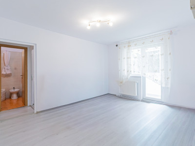 Apartament 2 camere, renovat, str Armoniei , comision 0%