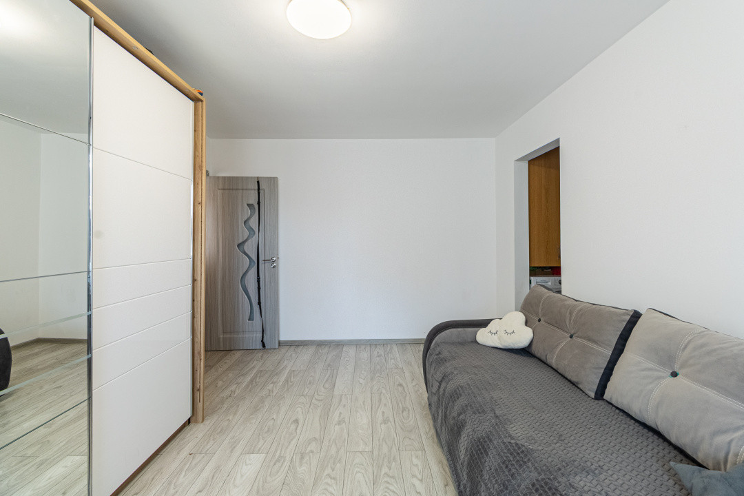 Apartament 2 camere zona Grivitei 