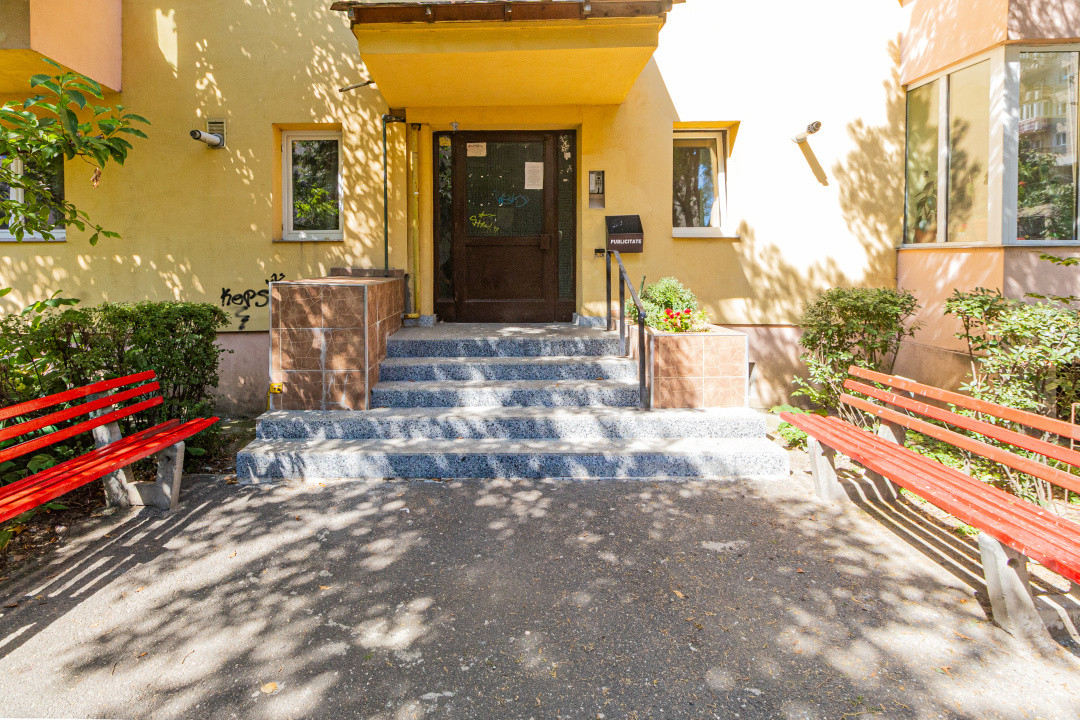 Apartament 2 camere zona Grivitei 
