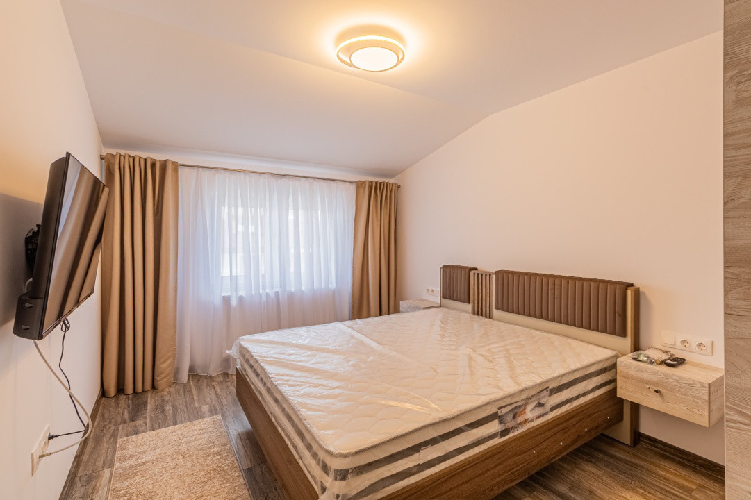 Apartament 3 camere, Lux, de inchiriat In zona Tractorul