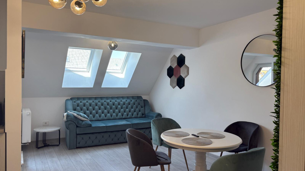 Chirie - Apartament de tip Penthouse Maurer Villas