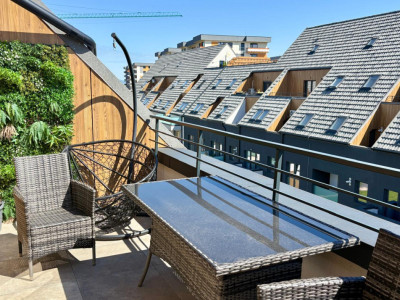 Chirie - Apartament de tip Penthouse Maurer Villas