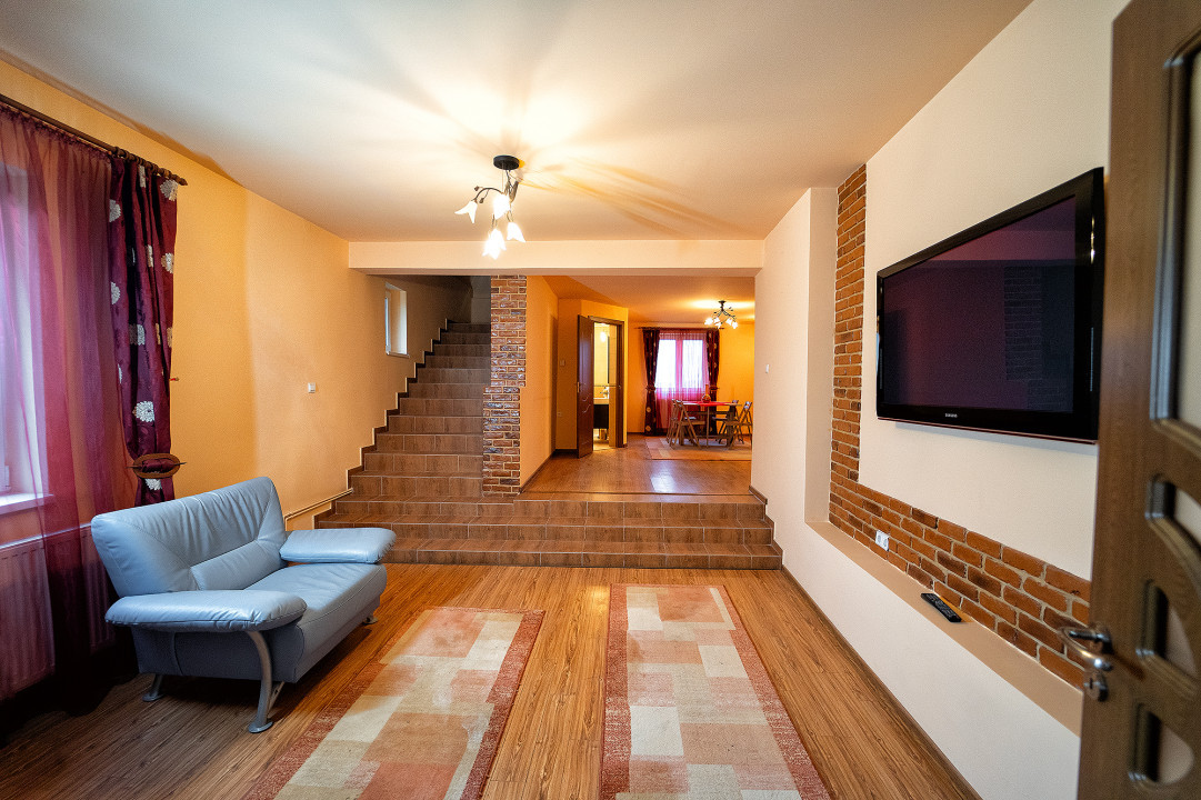 COMISION 0% Casa individuala moderna/5 camere/2000mp teren/asfalt/Daia Noua