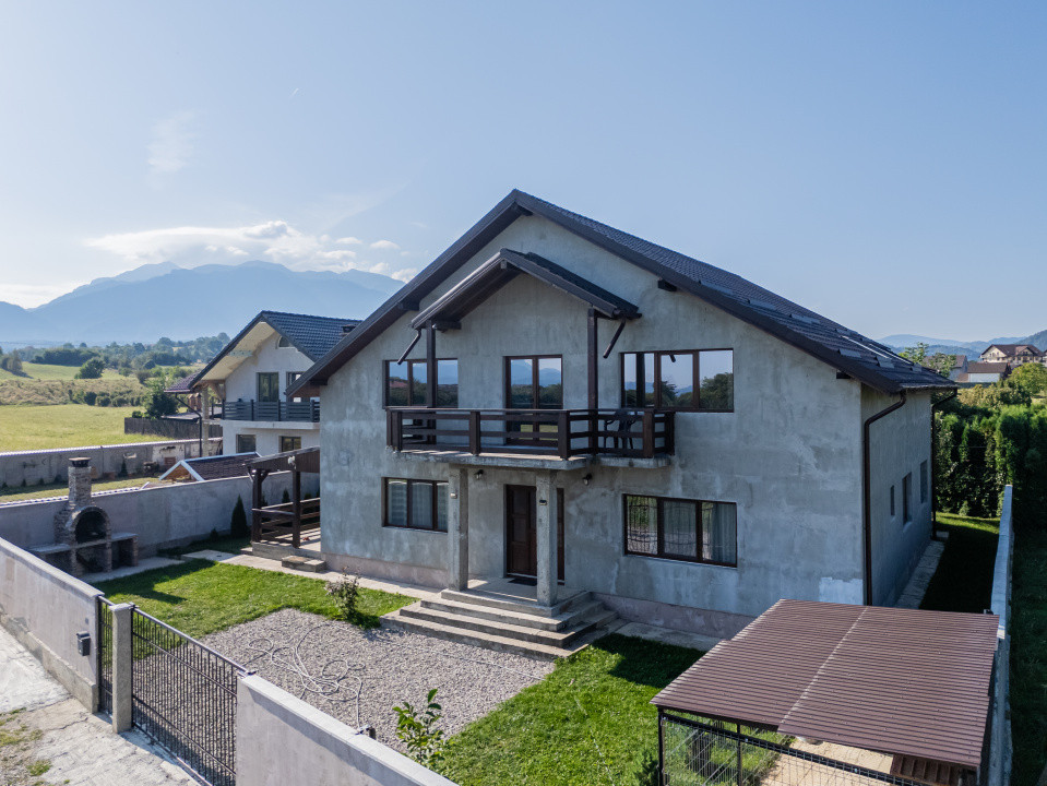 Casă individuală, 298 mp utili, 572mp teren, Tohanu Nou
