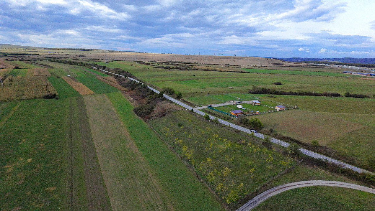 Teren extravilan  3.942 mp de vânzare – Tălmaciu, jud. Sibiu