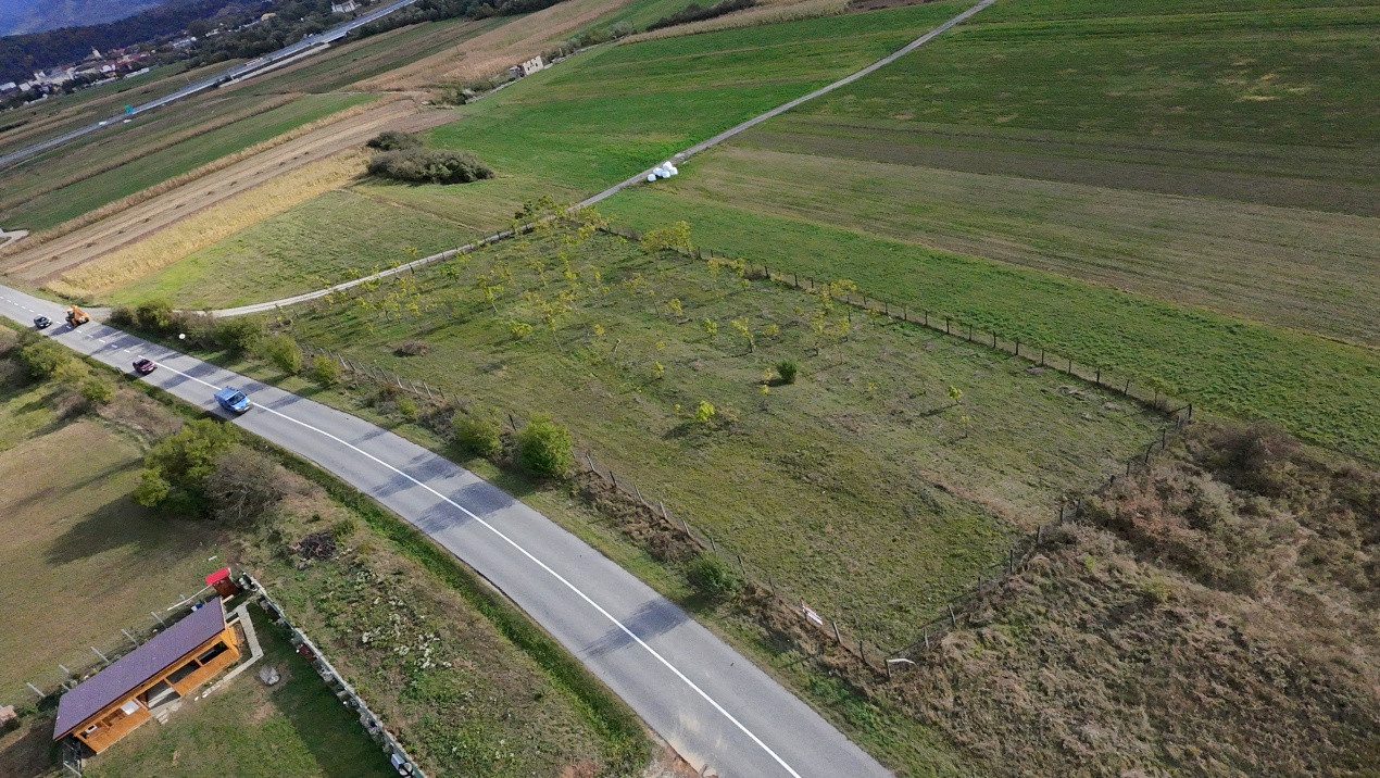 Teren extravilan  3.942 mp de vânzare – Tălmaciu, jud. Sibiu