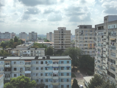 Apartament 2 camere, centrala termica noua, Craiovita Noua