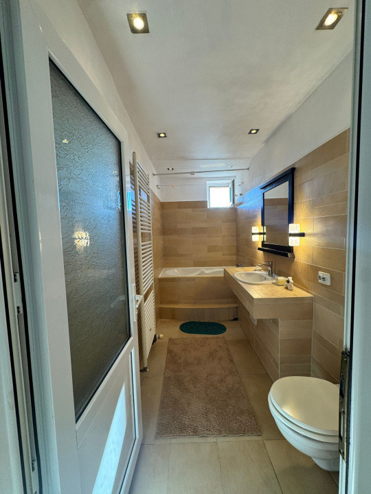 Apartament 3 camere - Str Nicolae Iorga