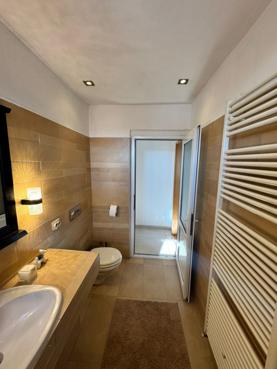 Apartament 3 camere - Str Nicolae Iorga
