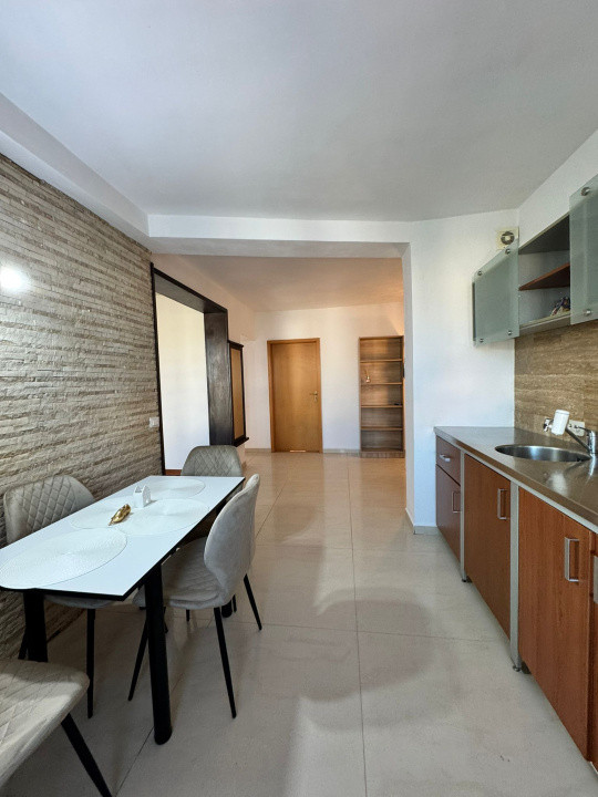 Apartament 3 camere - Str Nicolae Iorga