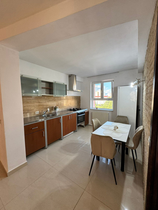 Apartament 3 camere - Str Nicolae Iorga