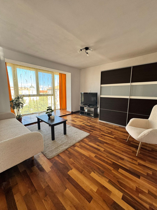 Apartament 3 camere - Str Nicolae Iorga