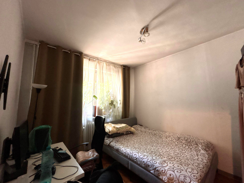 Apartament 3 Camere, parter, Zona George Enescu