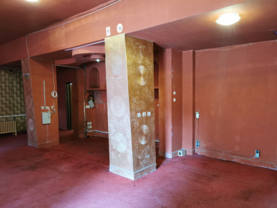 Spatiu de inchiriat 110mp stradal vitrina Mihai Viteazu Sibiu