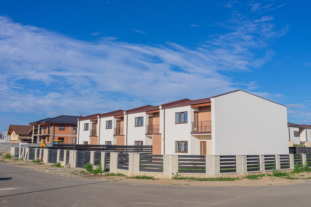 Casă înșiruită, 5 camere - Sebeș , Drumul Petreștiului