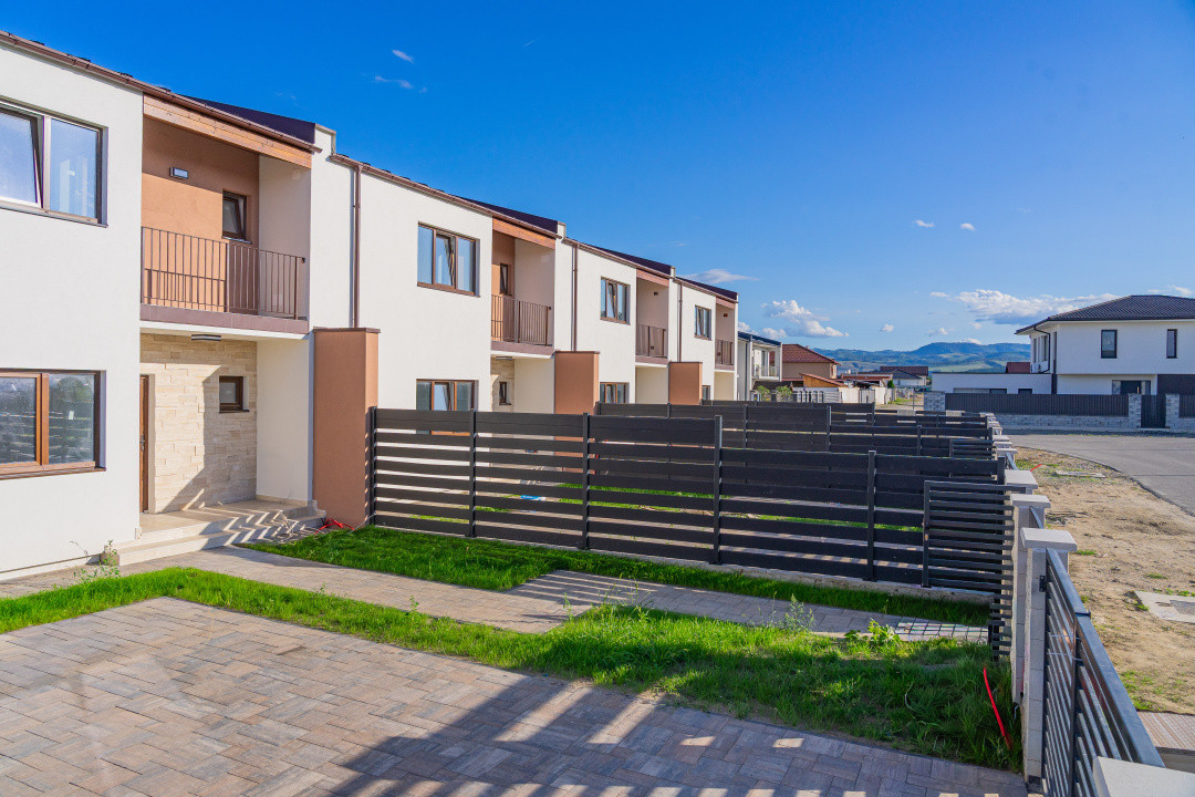 Casă înșiruită, 5 camere - Sebeș , Drumul Petreștiului