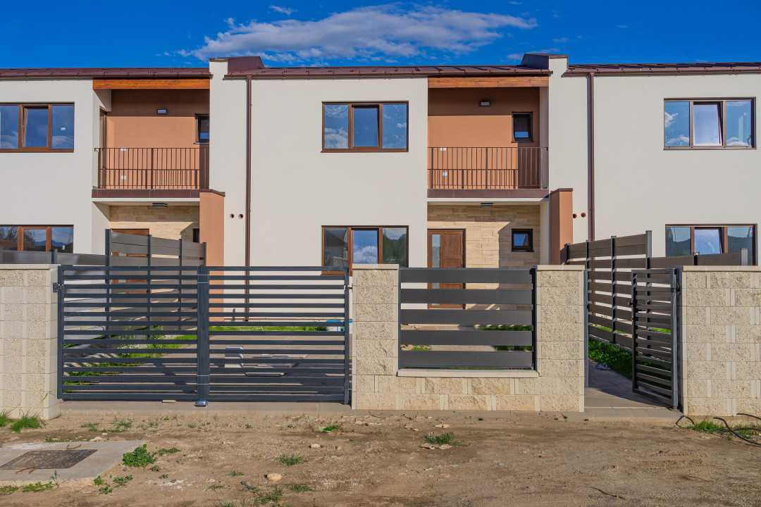 Casă înșiruită, 5 camere - Sebeș , Drumul Petreștiului