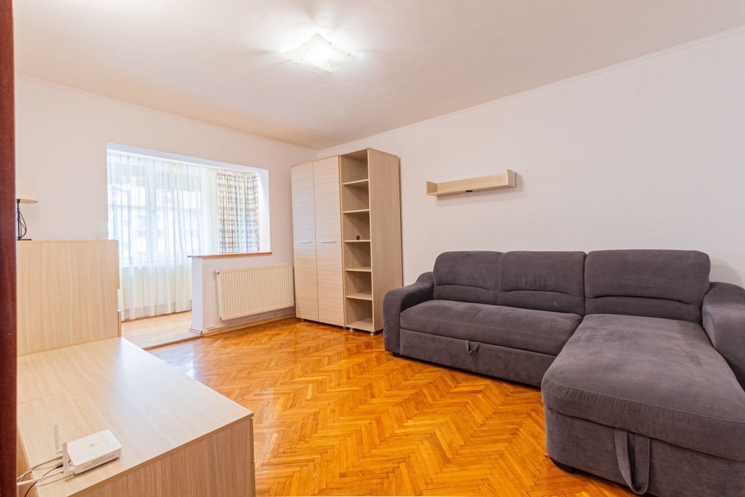 Apartament decomandat în inima naturii, poziție excelență în Răcădau
