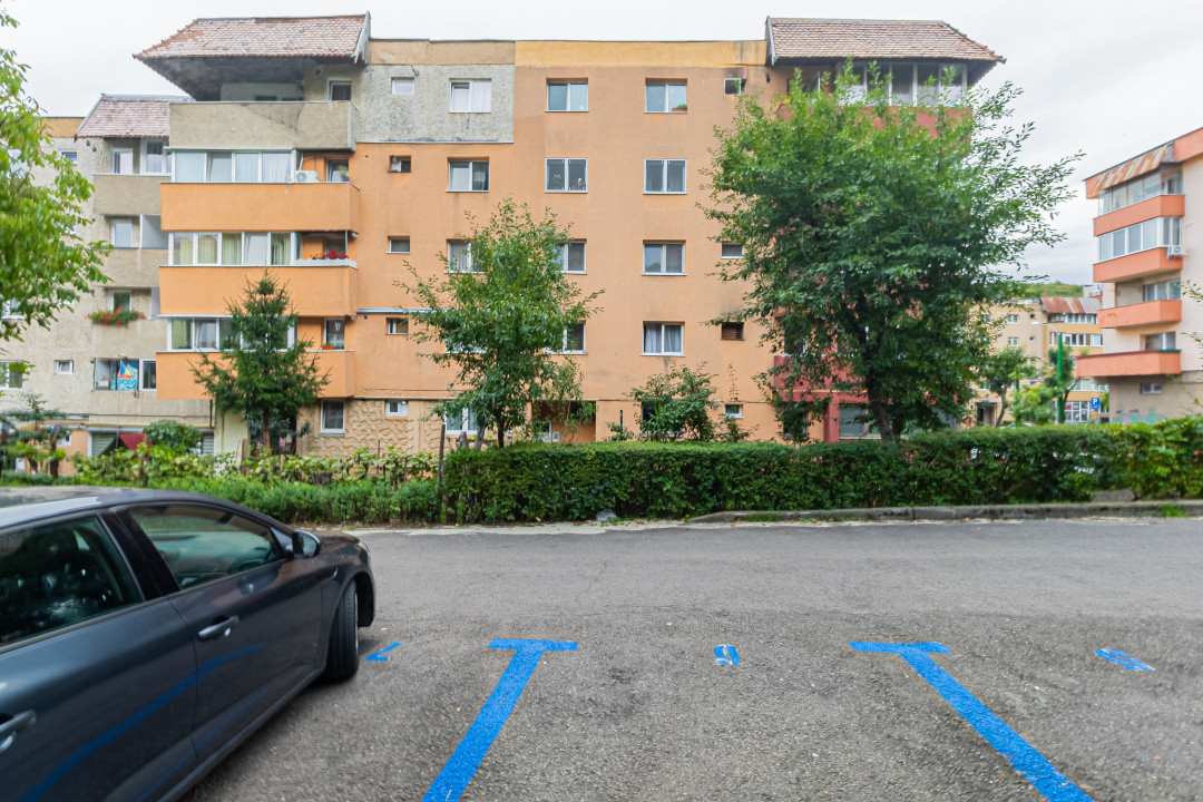 Apartament decomandat în inima naturii, poziție excelență în Răcădau