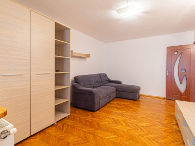 Apartament decomandat în inima naturii, poziție excelență în Răcădau