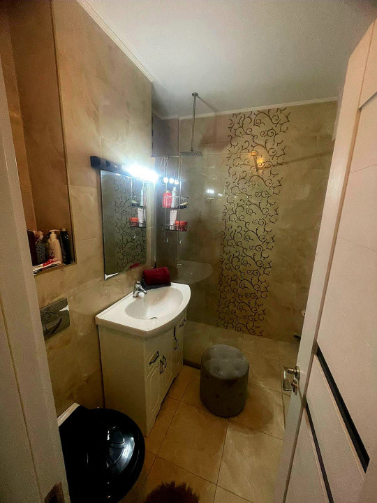 Apartament 3 camere, Calea Bucuresti, pizzeria Celentano, 76mp