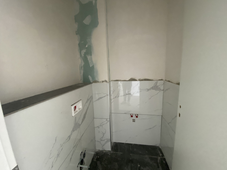 Apartament 3 camere de vamzare balcon parcare 74mp Avantgarden Sibiu
