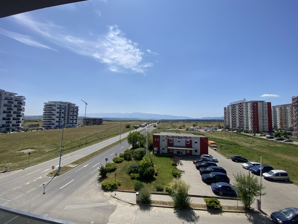 Apartament 3 camere de vamzare balcon parcare 74mp Avantgarden Sibiu