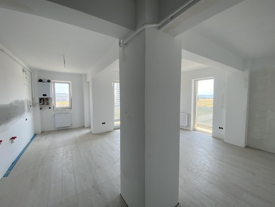 Apartament 3 camere de vamzare balcon parcare 74mp Avantgarden Sibiu