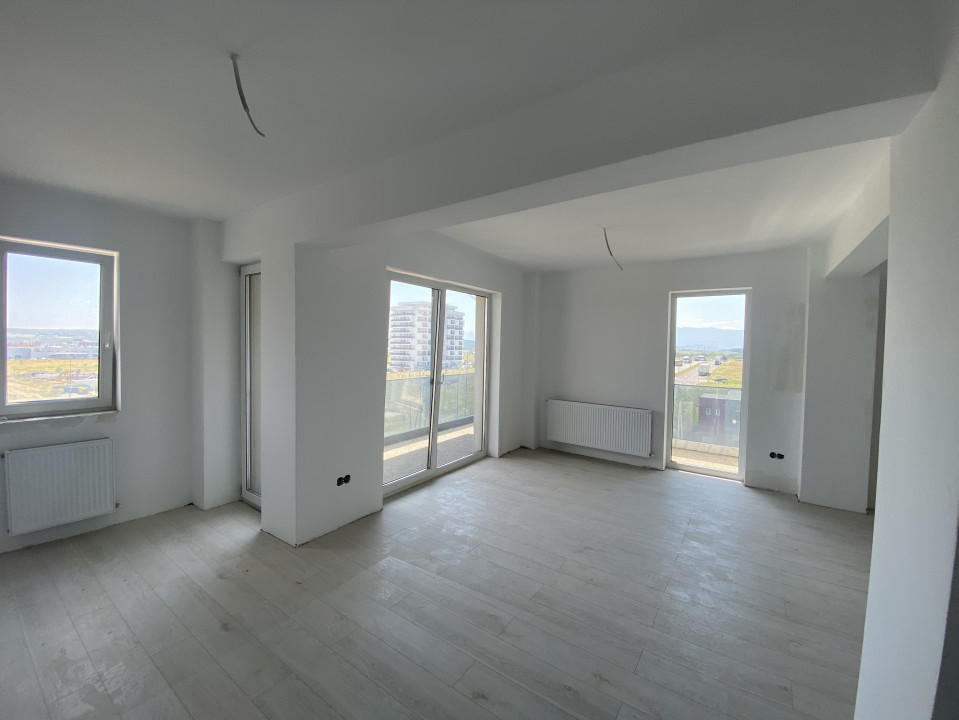 Apartament 3 camere de vamzare balcon parcare 74mp Avantgarden Sibiu
