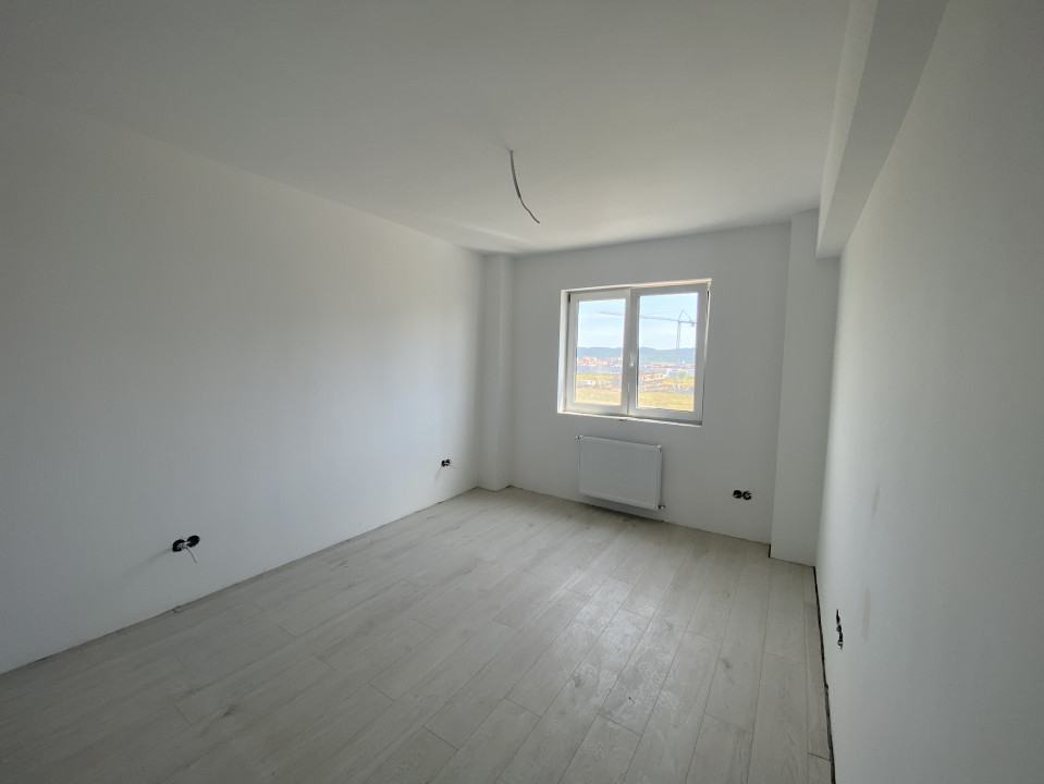 Apartament 3 camere de vamzare balcon parcare 74mp Avantgarden Sibiu