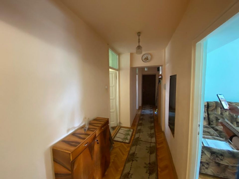 Apartament de inchiriat 4 camere 2 bai zona Mihai Viteazul din Sibiu