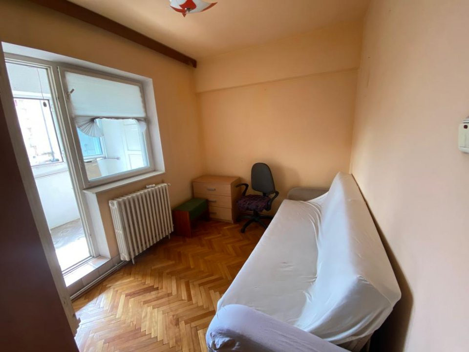 Apartament de inchiriat 4 camere 2 bai zona Mihai Viteazul din Sibiu