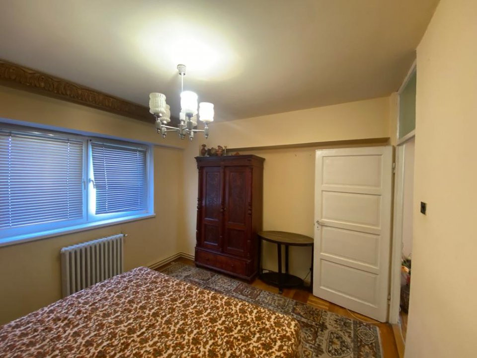 Apartament de inchiriat 4 camere 2 bai zona Mihai Viteazul din Sibiu