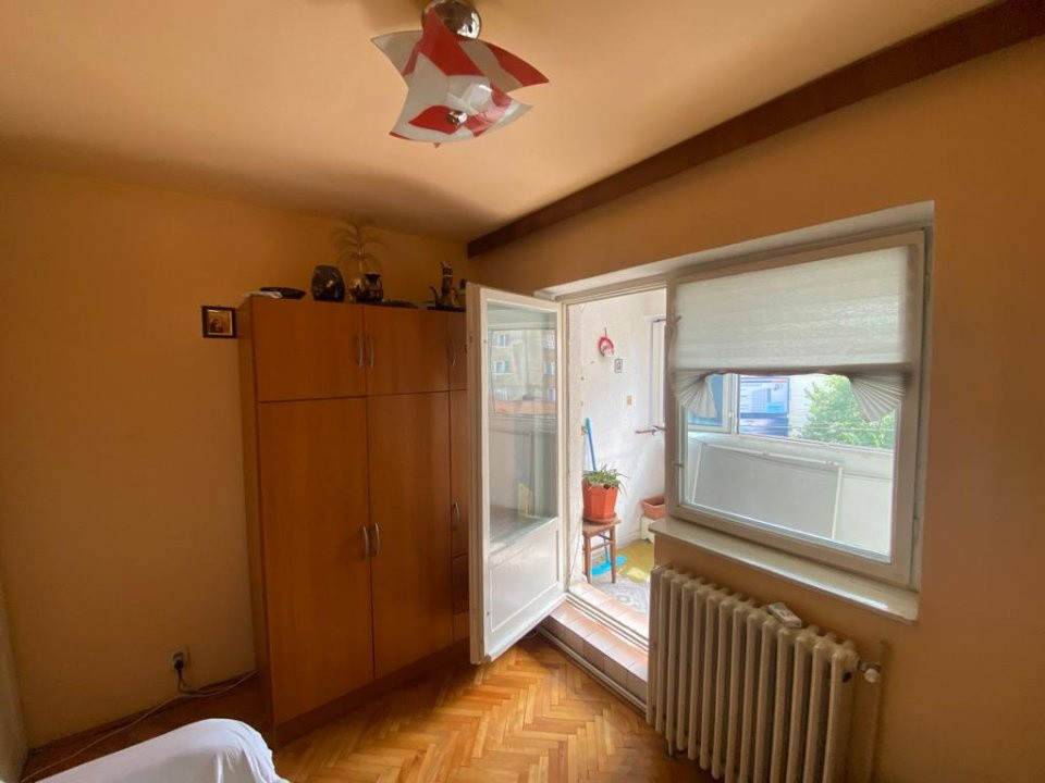 Apartament de inchiriat 4 camere 2 bai zona Mihai Viteazul din Sibiu