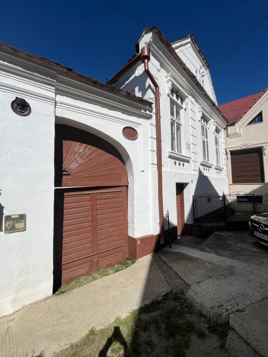 Casă  autentică cu potențial de investiție – Poiana Sibiului