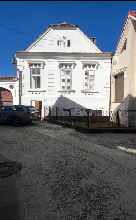 Casă  autentică cu potențial de investiție – Poiana Sibiului