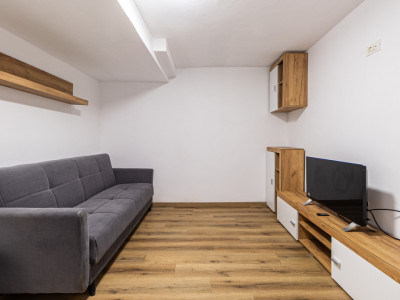 Garsoniera 46 mp utili, mobilata modern Strada Lunga